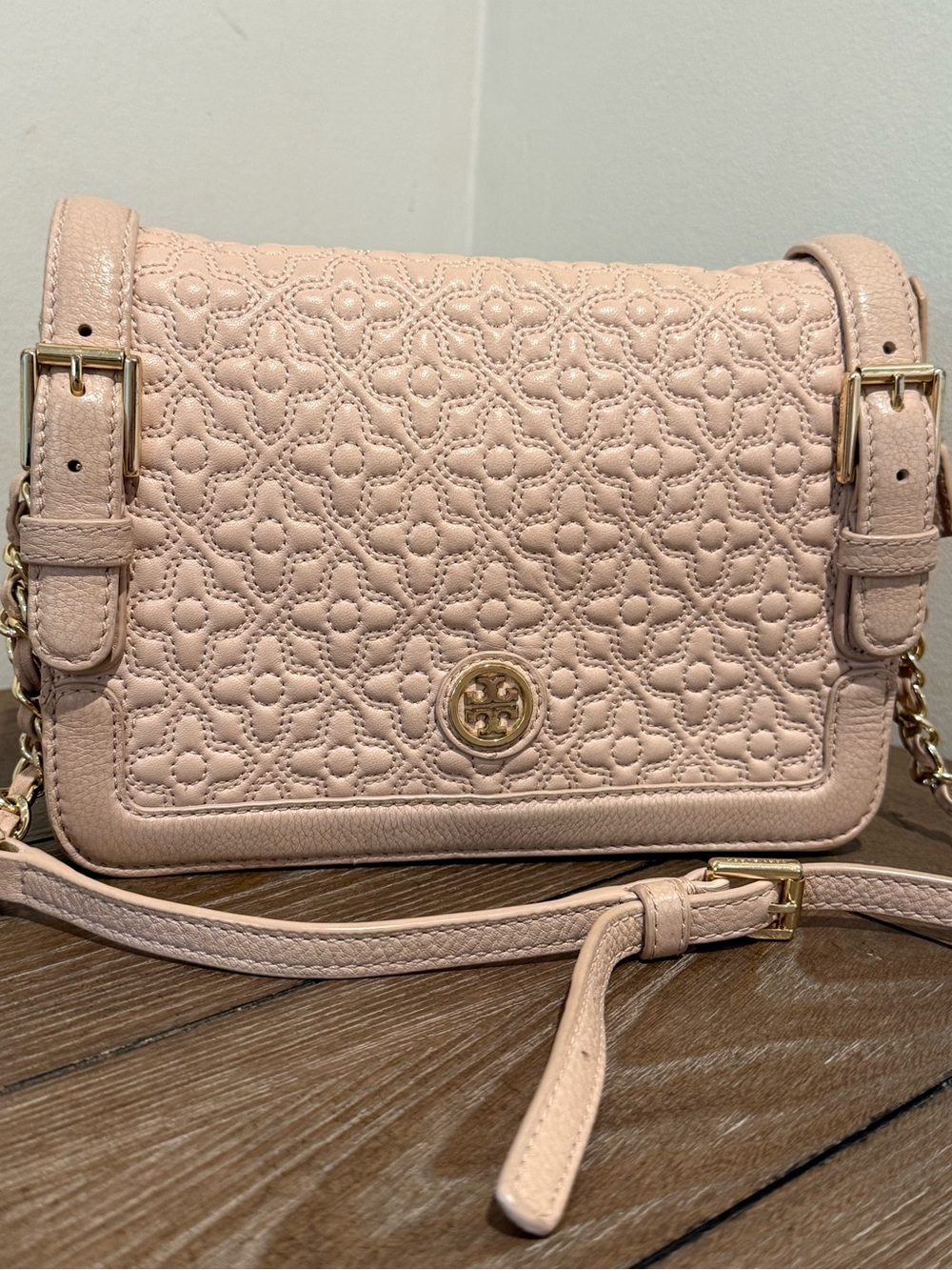 Tory Burch Bryant Bloom Crossbody Leather Bag in Ballet Pink Rare Floral Quilted